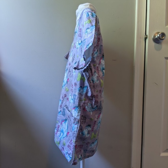 Disney Eeyore Winnie the Pooh Scrub Top Short - Picture 3 of 5